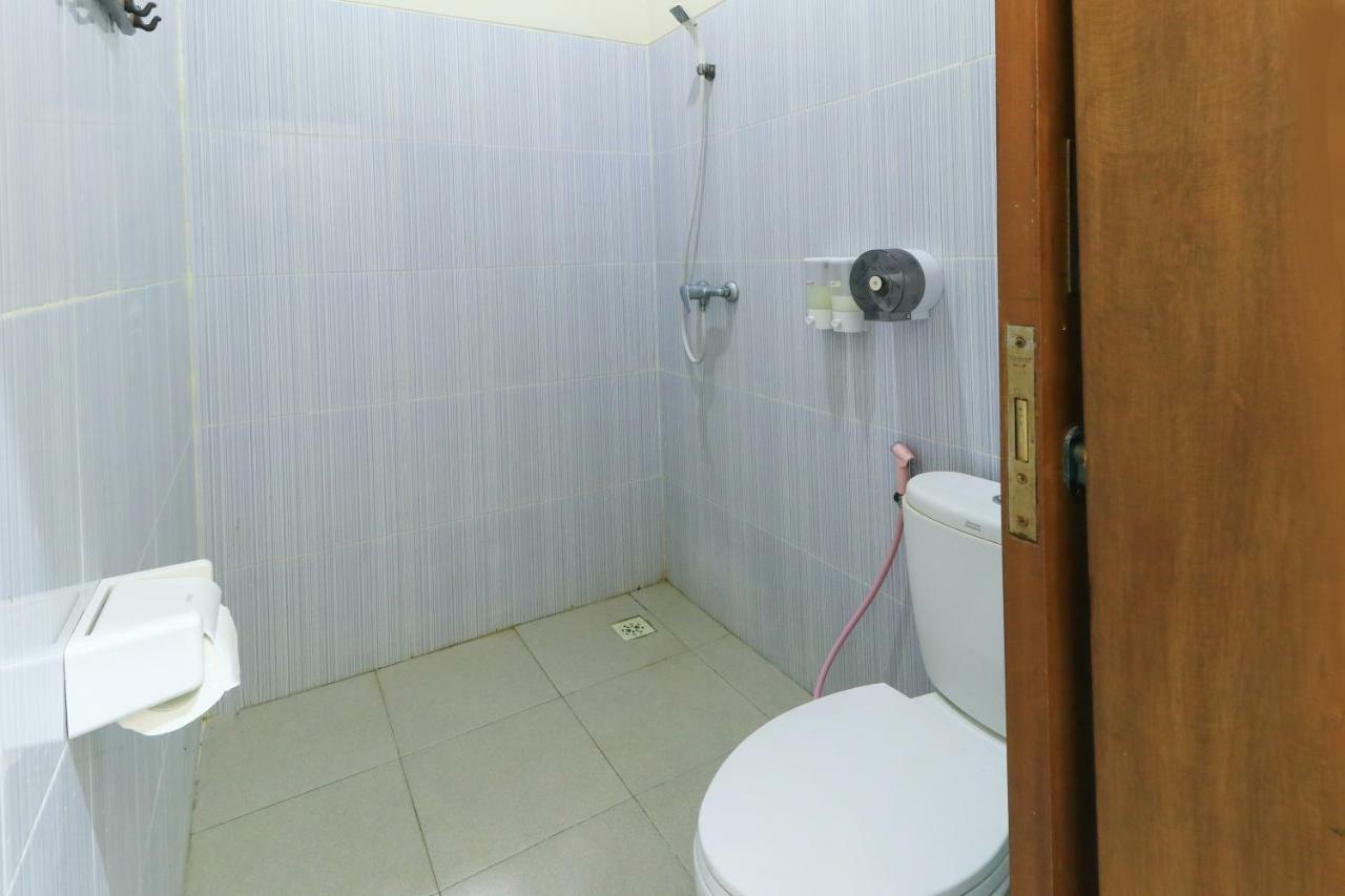 Kubu Kenak Guesthouse Seminyak  Ngoại thất bức ảnh